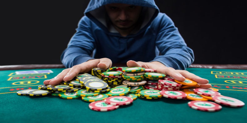 The Dark and Dazzling World of Casino Gambling